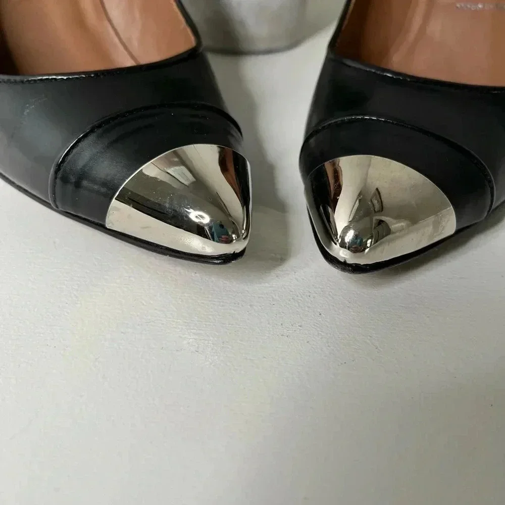 Donald J Pliner Vero Cuoio Black Pointed Heels - Picture 7 of 13